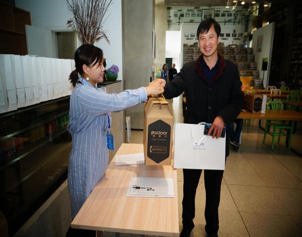 聯合百名合伙人簽約，派的門開啟銷售新模式——從單品供應商到裝修生態賦能者